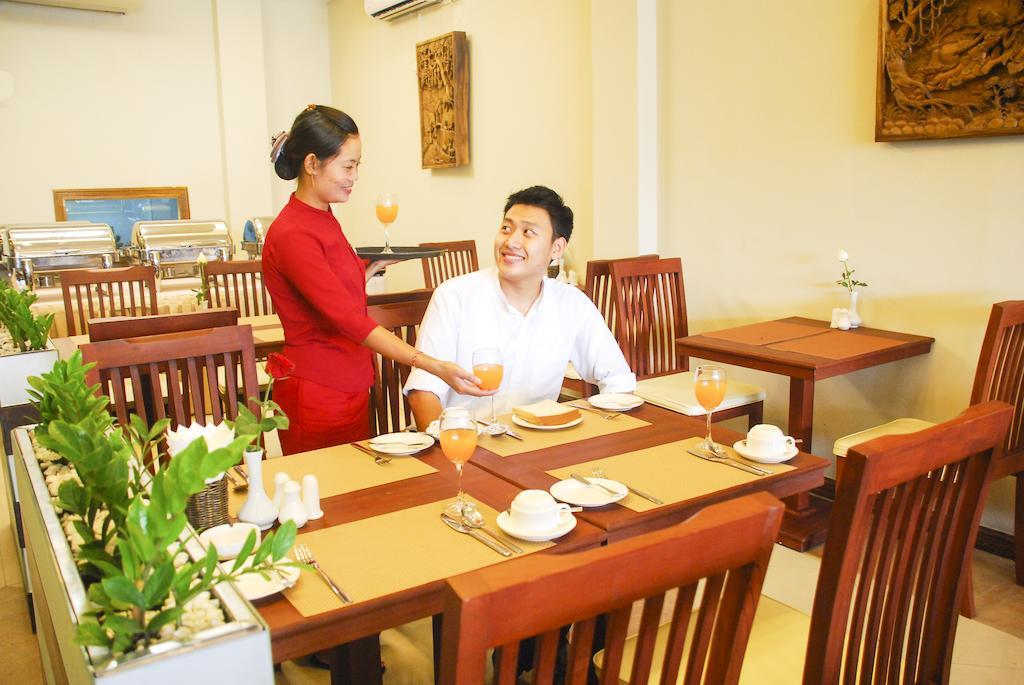 Pleasure View Hotel Янгон Экстерьер фото