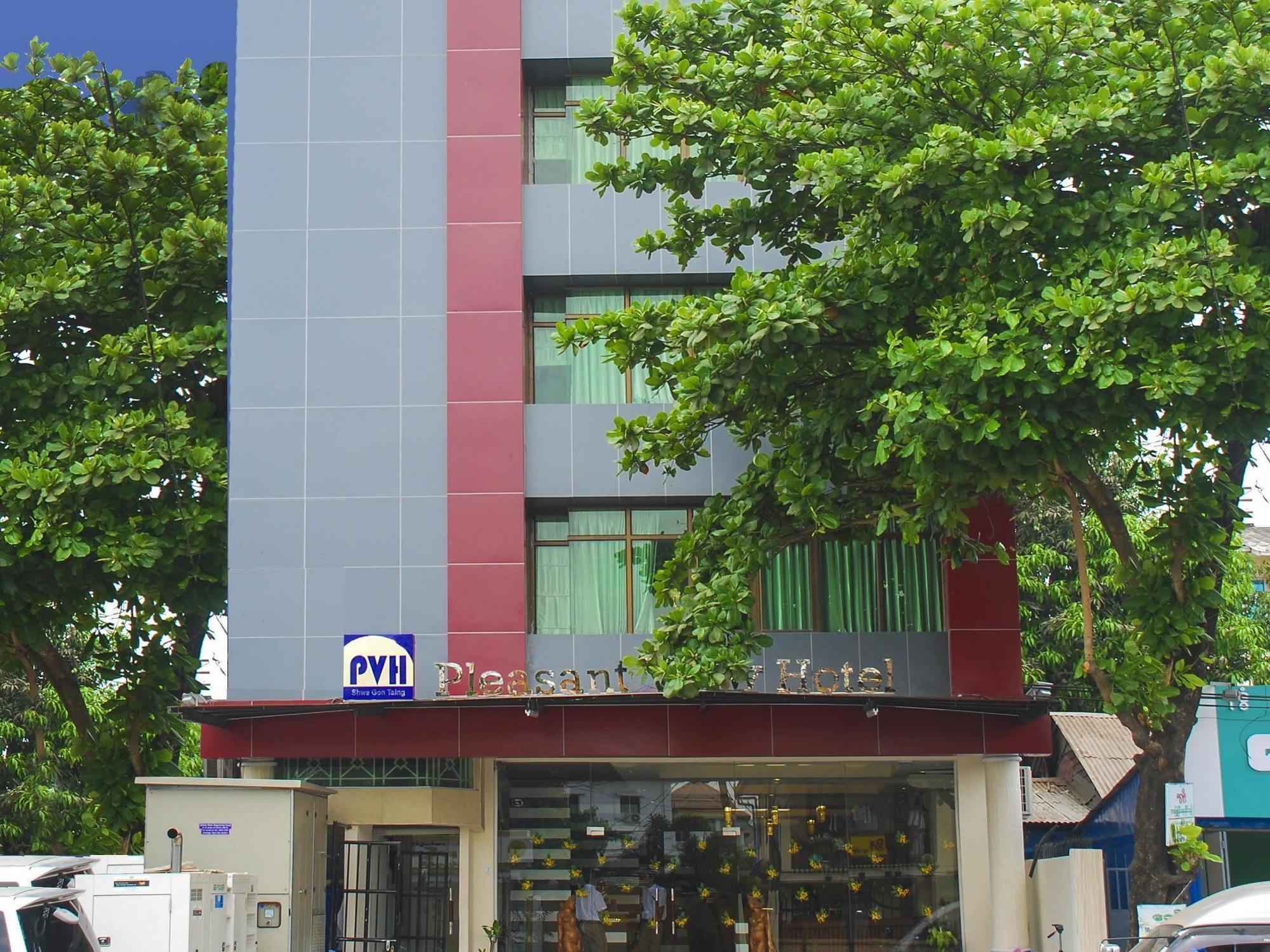 Pleasure View Hotel Янгон Экстерьер фото