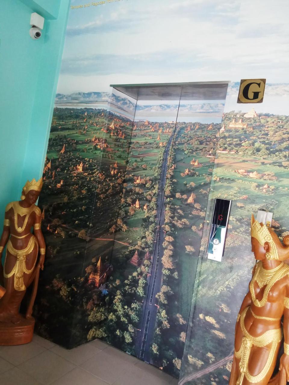 Pleasure View Hotel Янгон Экстерьер фото