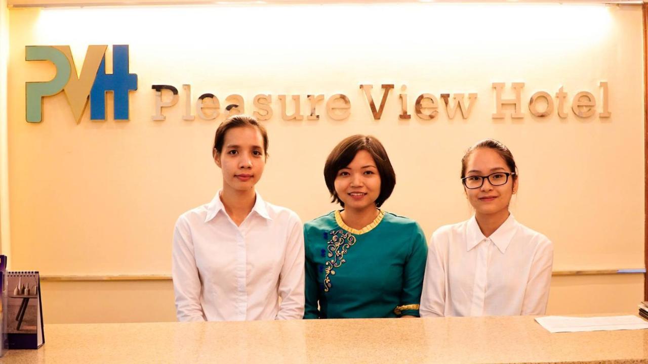 Pleasure View Hotel Янгон Экстерьер фото