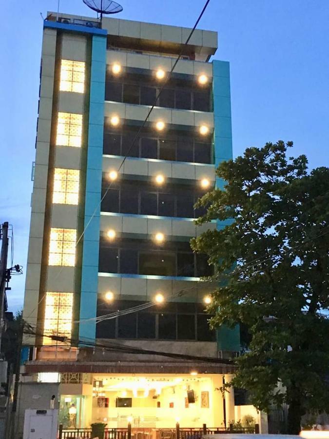 Pleasure View Hotel Янгон Экстерьер фото