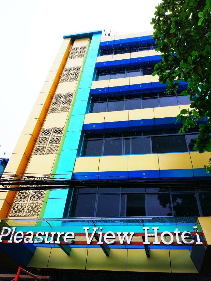 Pleasure View Hotel Янгон Экстерьер фото